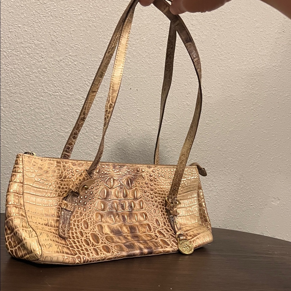 Brahmin Croc-Embossed Metallic Gold Shoulder Bag - Picture 4 of 8